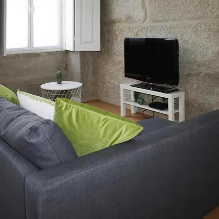 Holiday Flat - Pon03101j-p Apartment Braga
